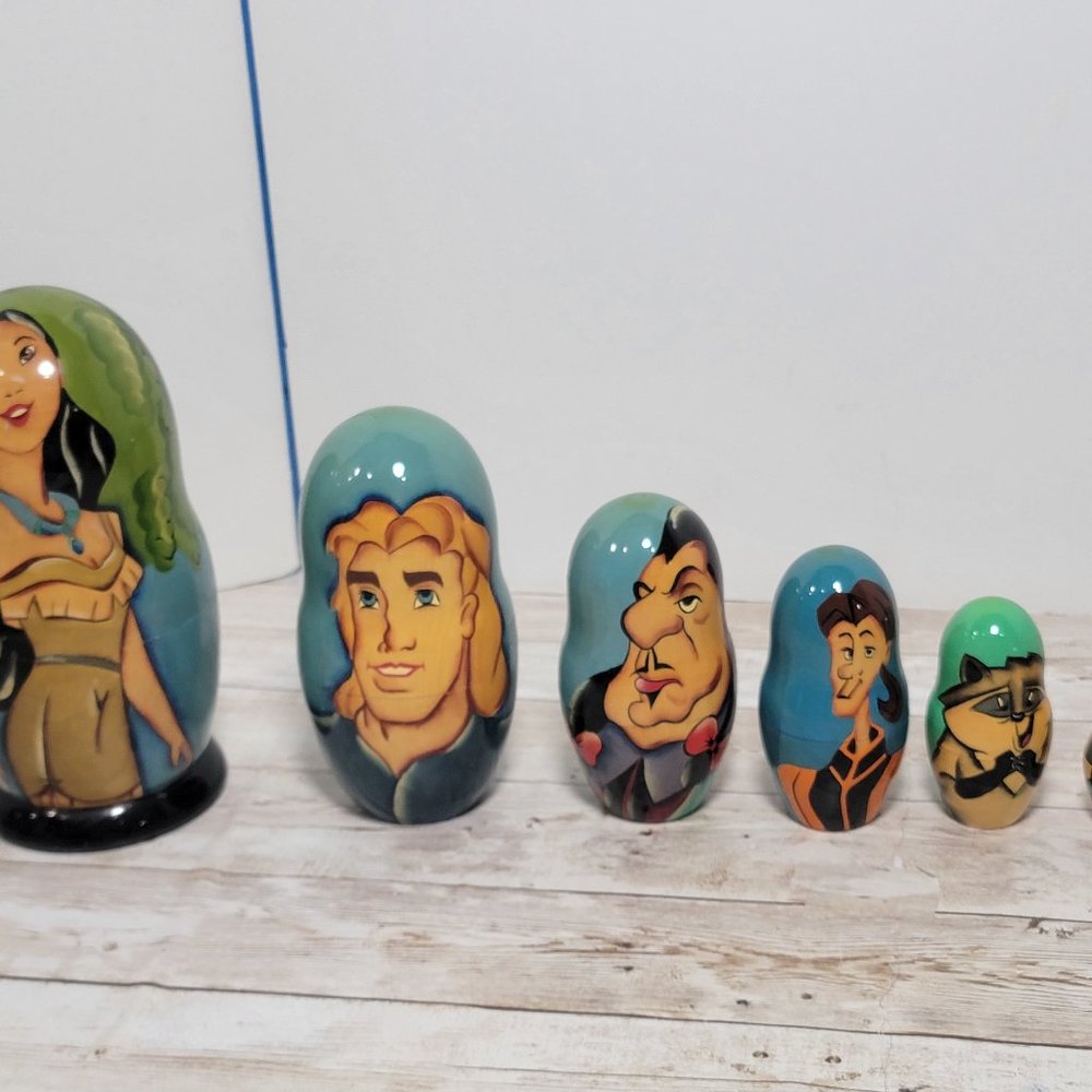 Disney Pocahontas Nesting Dolls Hand Painted Wooden Russian 7 Piece lot